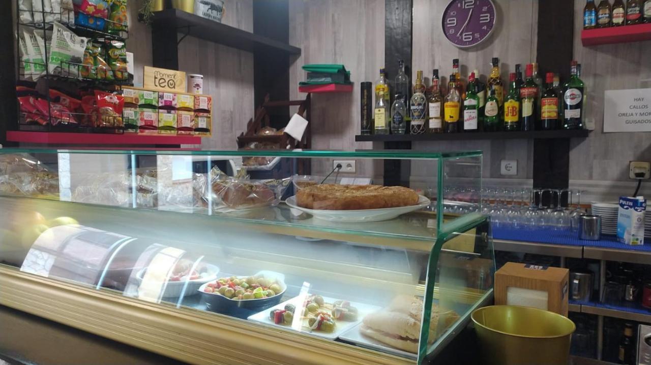 Taberna Albergue Municipal De Ages ภายนอก รูปภาพ