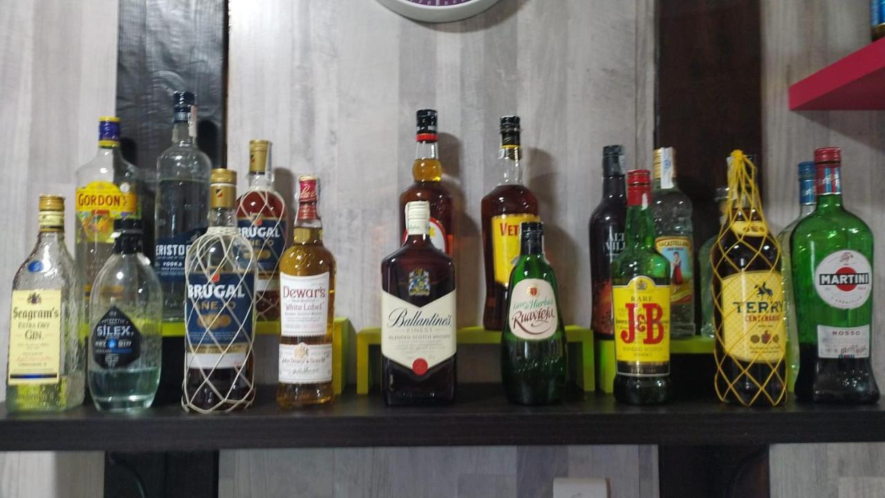 Taberna Albergue Municipal De Ages ภายนอก รูปภาพ